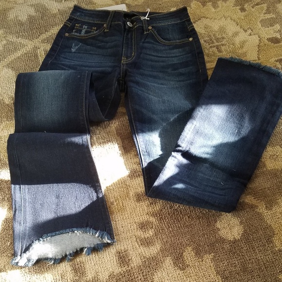 ⭐⭐⭐FRAYED EDGE JEANS - Picture 3 of 3
